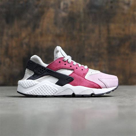 nike air huarache for sale.